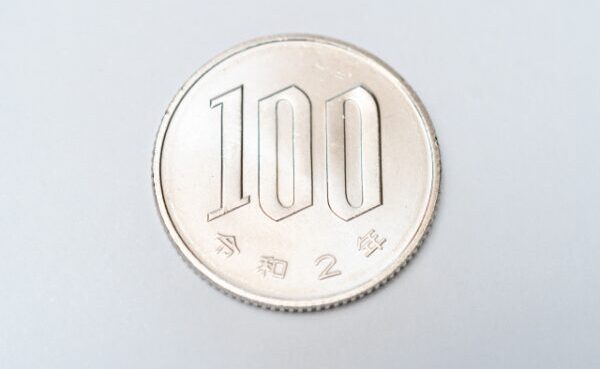 100円,硬貨,お金